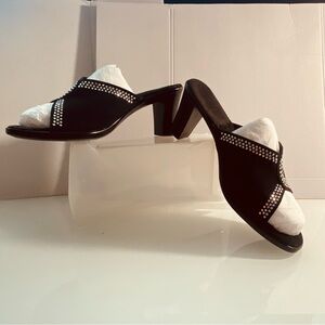 Onex Size 10 Black High-Heeled Mules Square Toe Lightweight decor accents